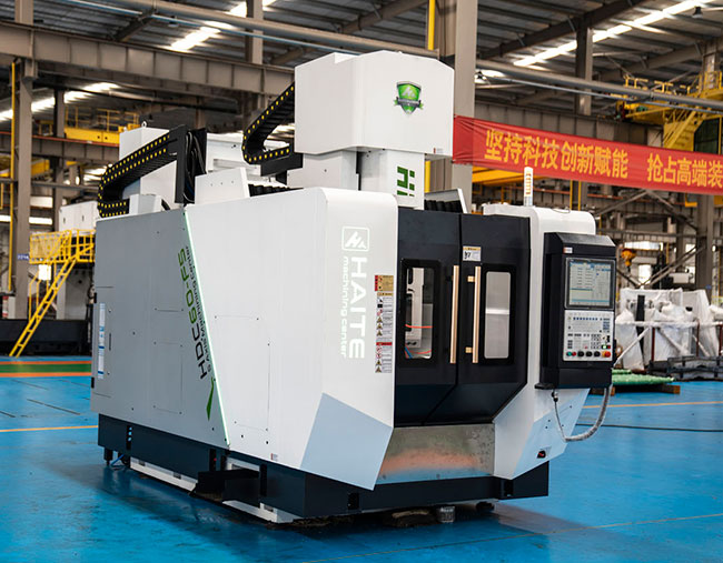 500摇篮五轴加工中心.jpg